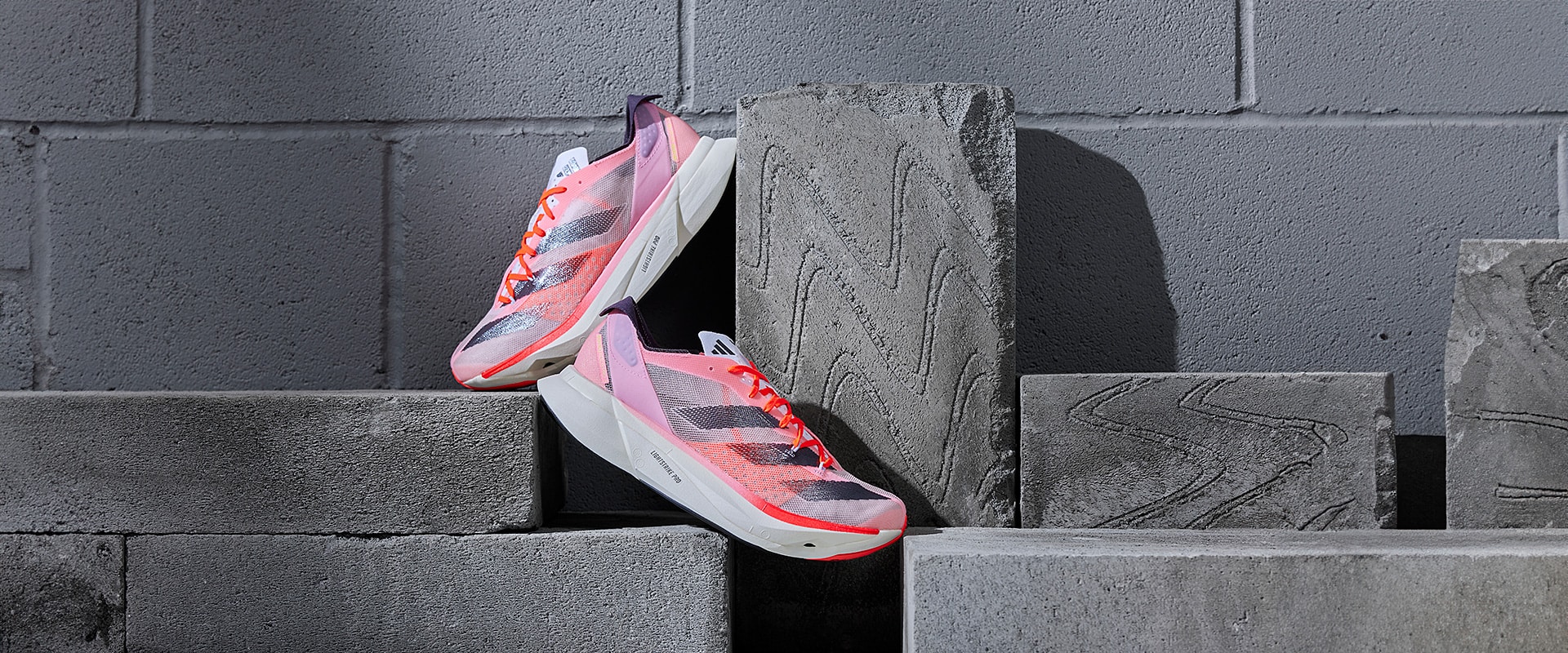 adidas adizero adios Pro 3 - Pink Spark/Aurora Met./Sandy adidas adizero adios Pro 3 - Pink Spark/Aurora Met./Sandy