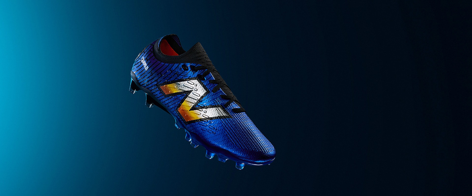 New Balance Tekela V4+ Low Laced Pro Firm Ground - Blue
