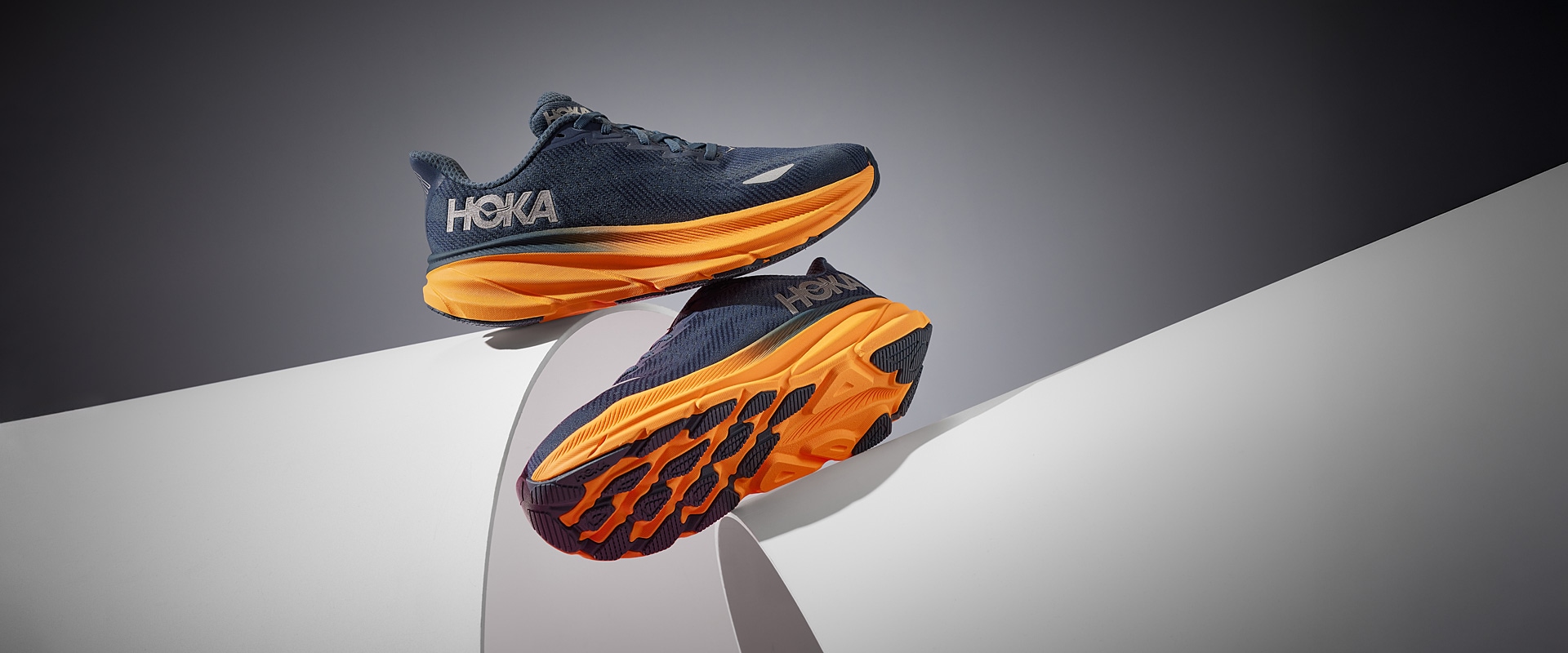 Hoka Clifton 9 GORE-TEX - Stormy Skies/Orange Zest - Mens Shoes
