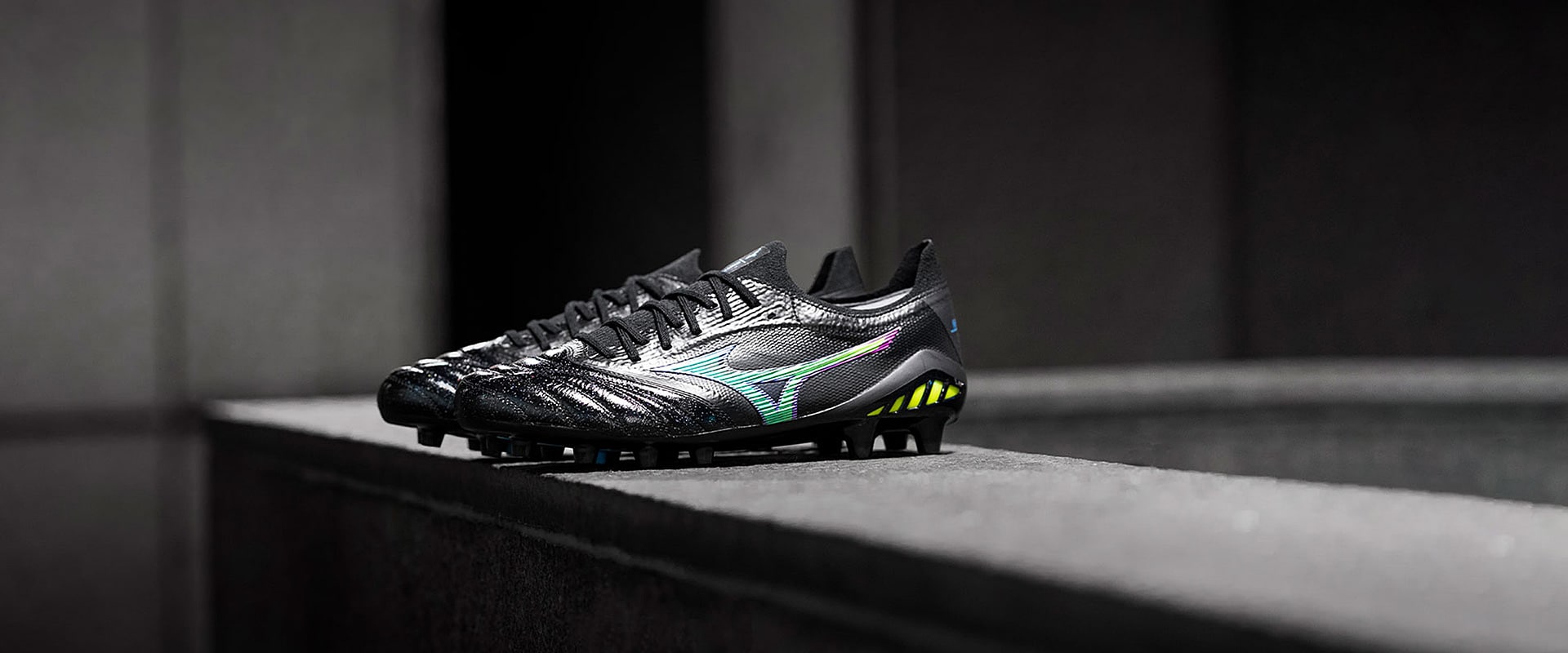 MORELIA Neo サッカーシューズ ブラック Amazon.com | Mizuno Morelia Neo IV Pro KL Soccer Shoe | K Leather