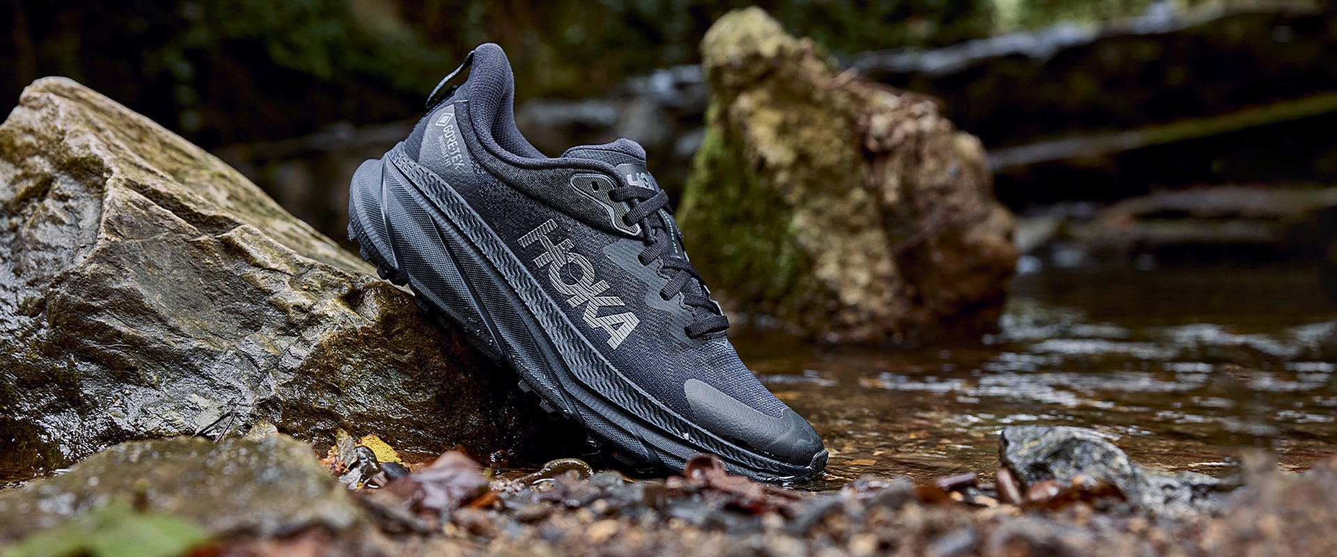 hoka gore tex challenger