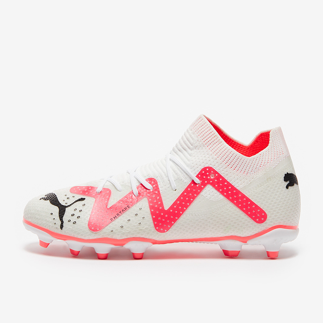 chaussure de foot puma rose et bleu