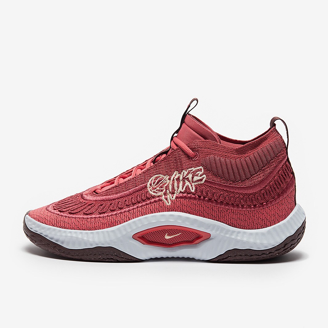 nike cosmic unity review