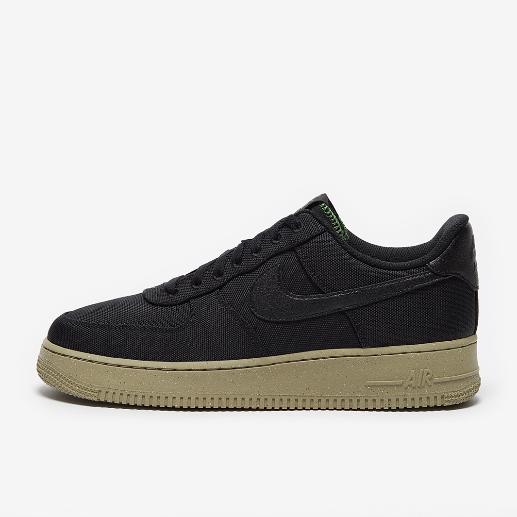 Nike air force lv8 nere on sale