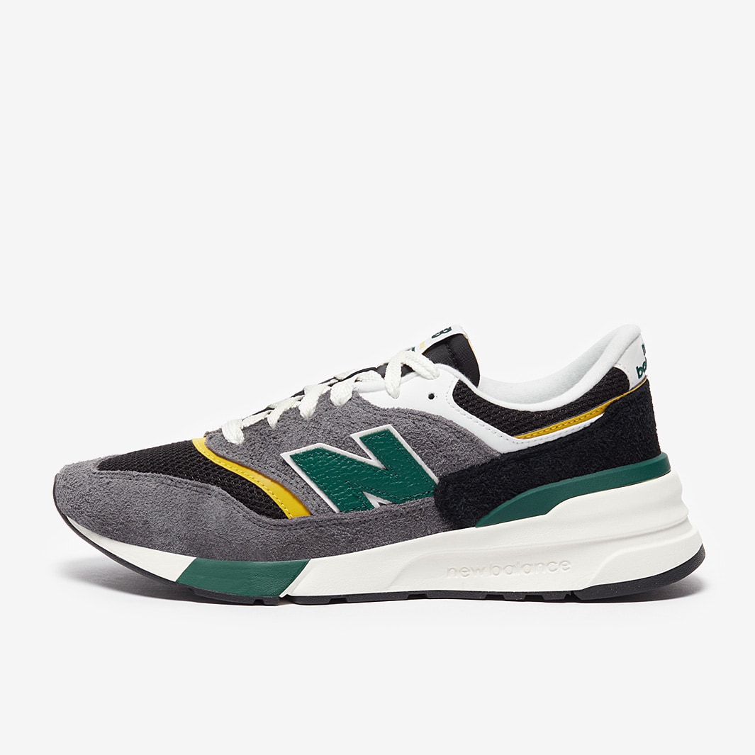 New Balance 997R Black Trainers Mens Shoes