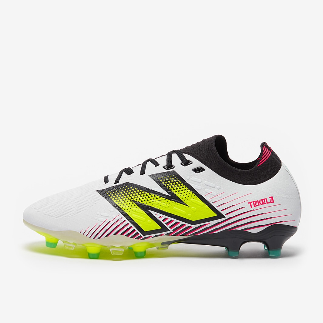 New Balance Tekela V4+ Pro Wide Firm Ground - White/Pink