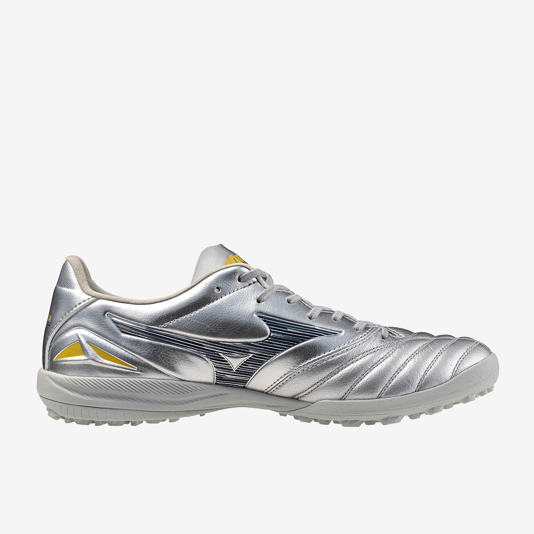 Mizuno Morelia サッカーシューズ シルバー Mizuno Morelia シルバー スパイクシューズ26.0cm Mizuno Morelia NEO