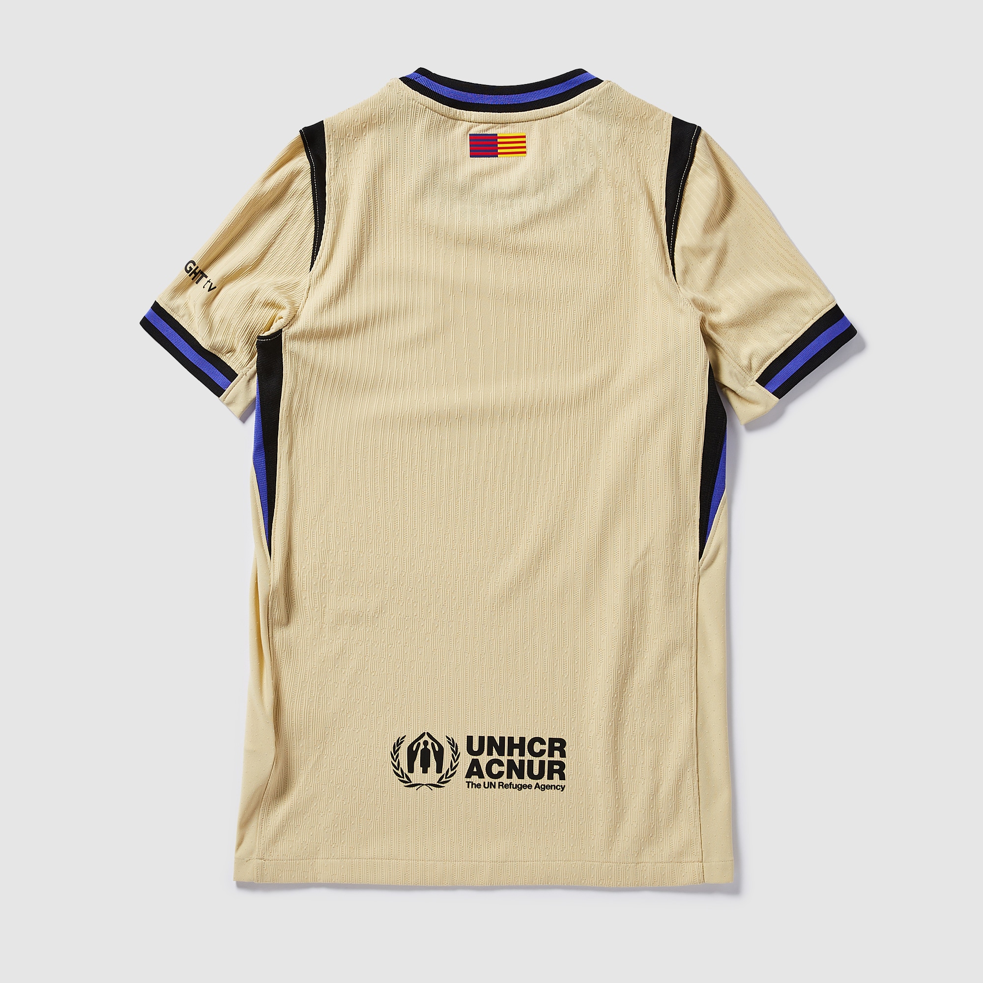 Nike FC Barcelona シャツ UNHCR Nike FC Barcelona シャツ UNHCR - メルカリ