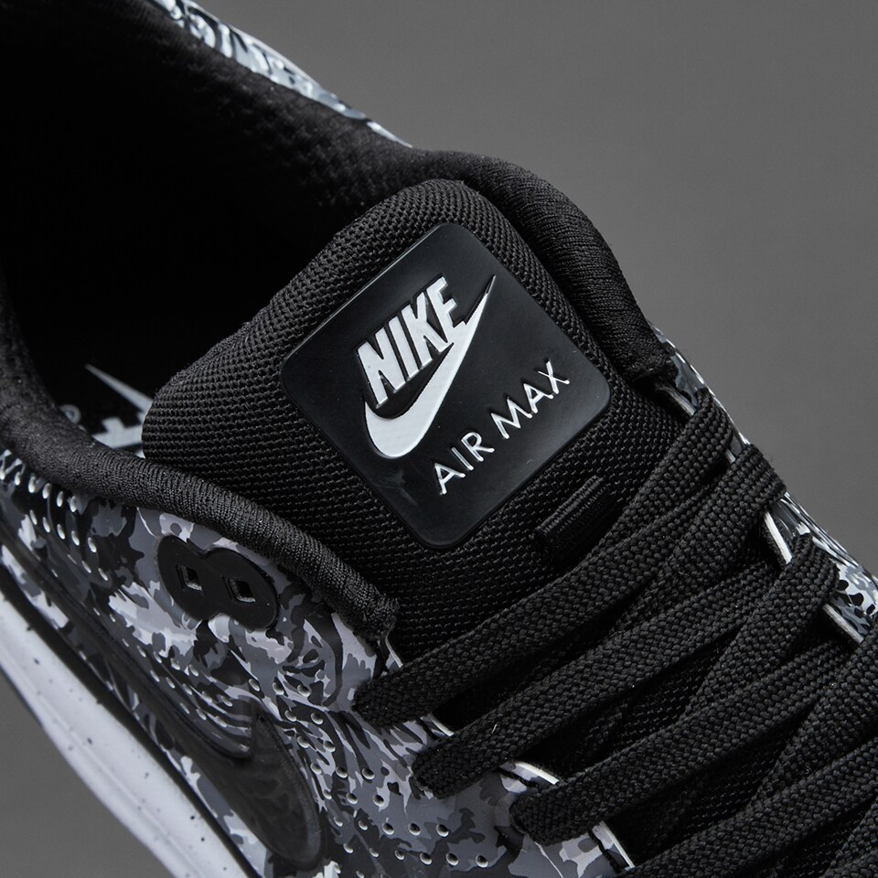 nike ultra moire mens