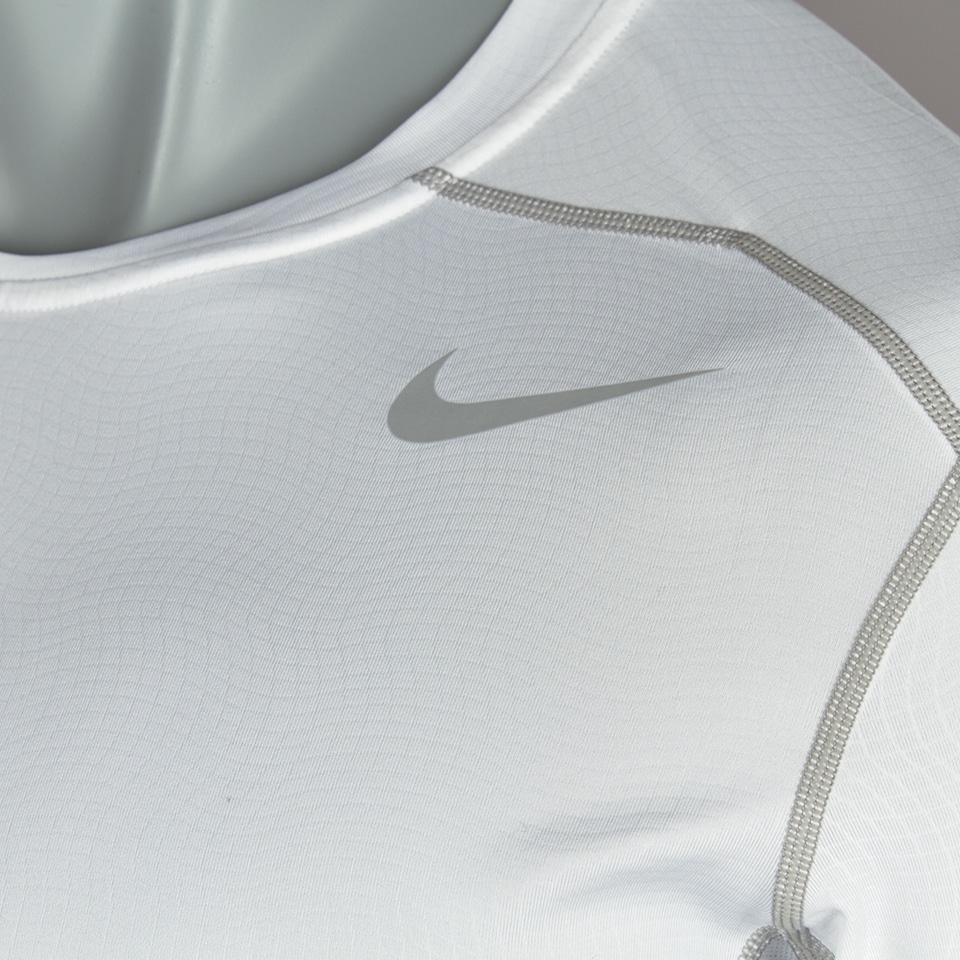 Nike Hypercool Fitted SS Top - Mens Base Layer - White/Matte