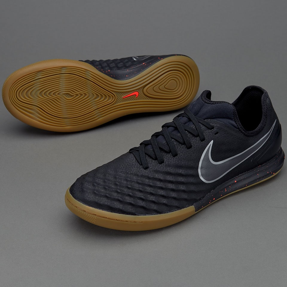 Nike MagistaX Finale II -Zapatillas de Negro/Carmesí/Marrón claro | Pro:Direct Soccer