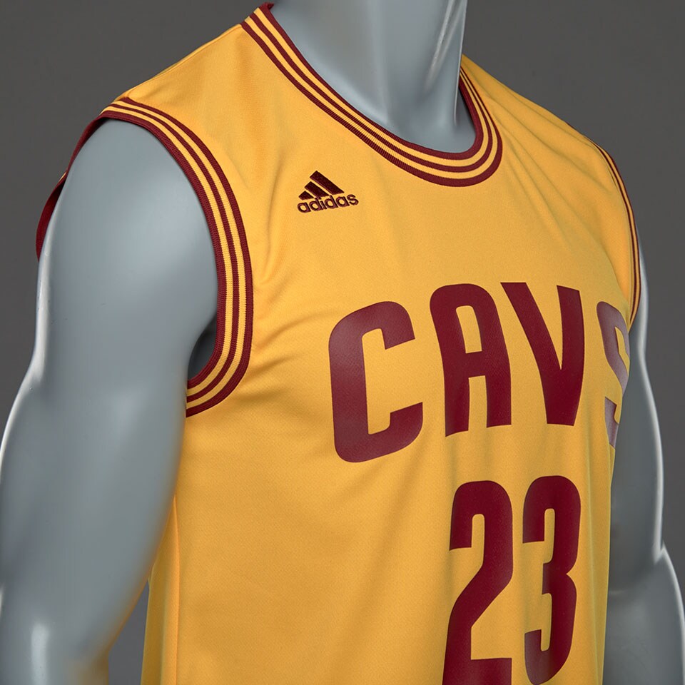 LeBron James Signed Cleveland Cavaliers Authentic Adidas Road Jersey –  Super Sports Center