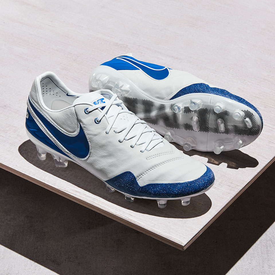 Botas de futbol - Nike Legend VI Special Edition FG - Blanco/Azul | Soccer