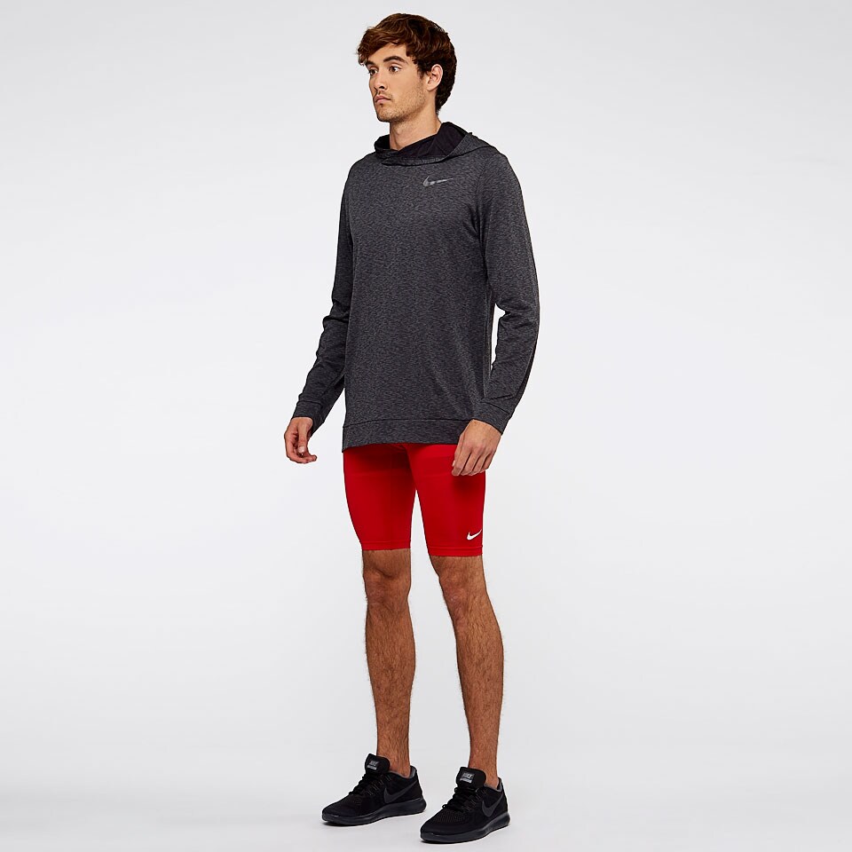 Nike breathe best sale hyper dry hoodie