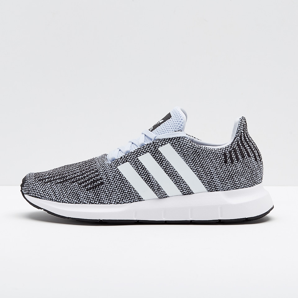 Adidas cq2122 2025