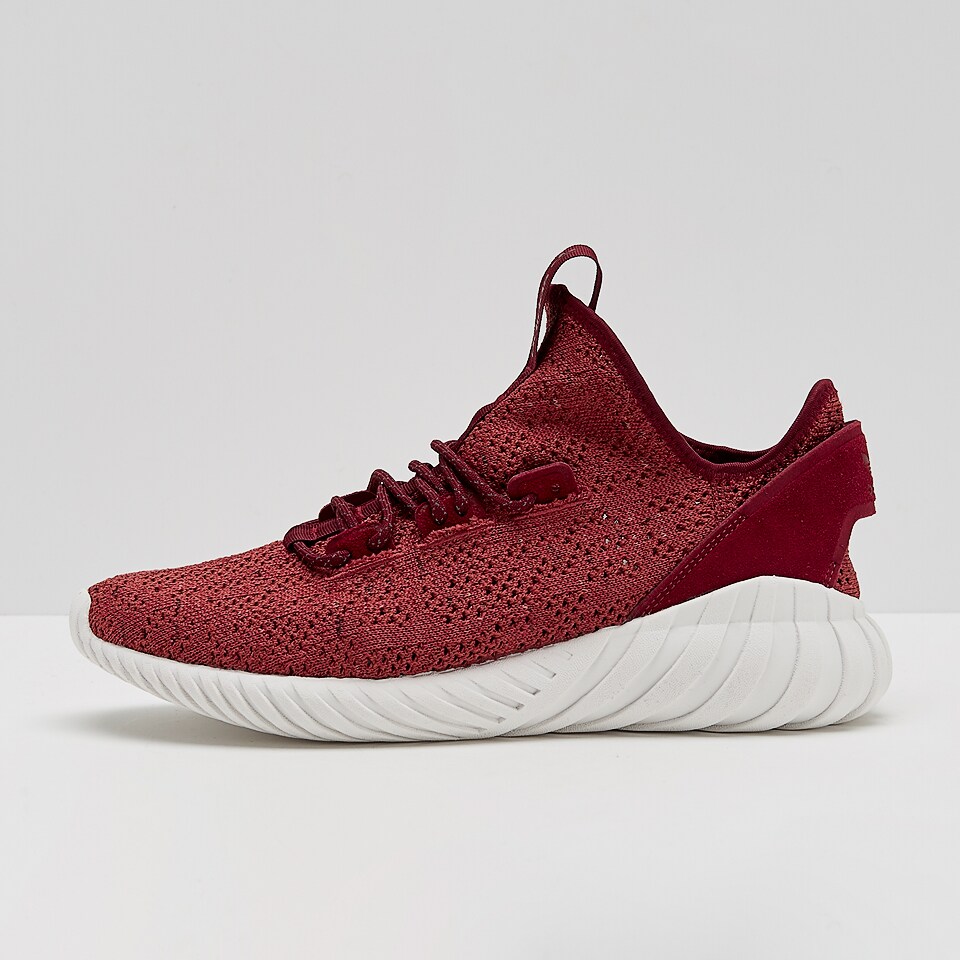 Tubular doom hot sale sock red