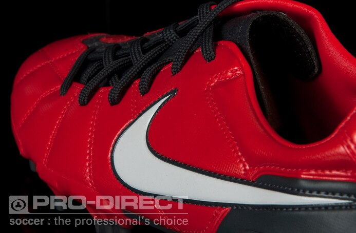 Nike Soccer Shoes - Nike Total 90 Strike III - Firm Ground Nike Soccer Shoes - Nike Total 90 Strike III - Firm Ground