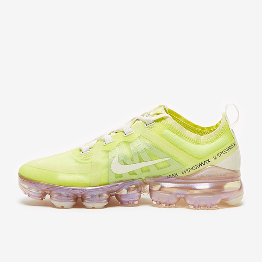 womens vapormax 2019 se