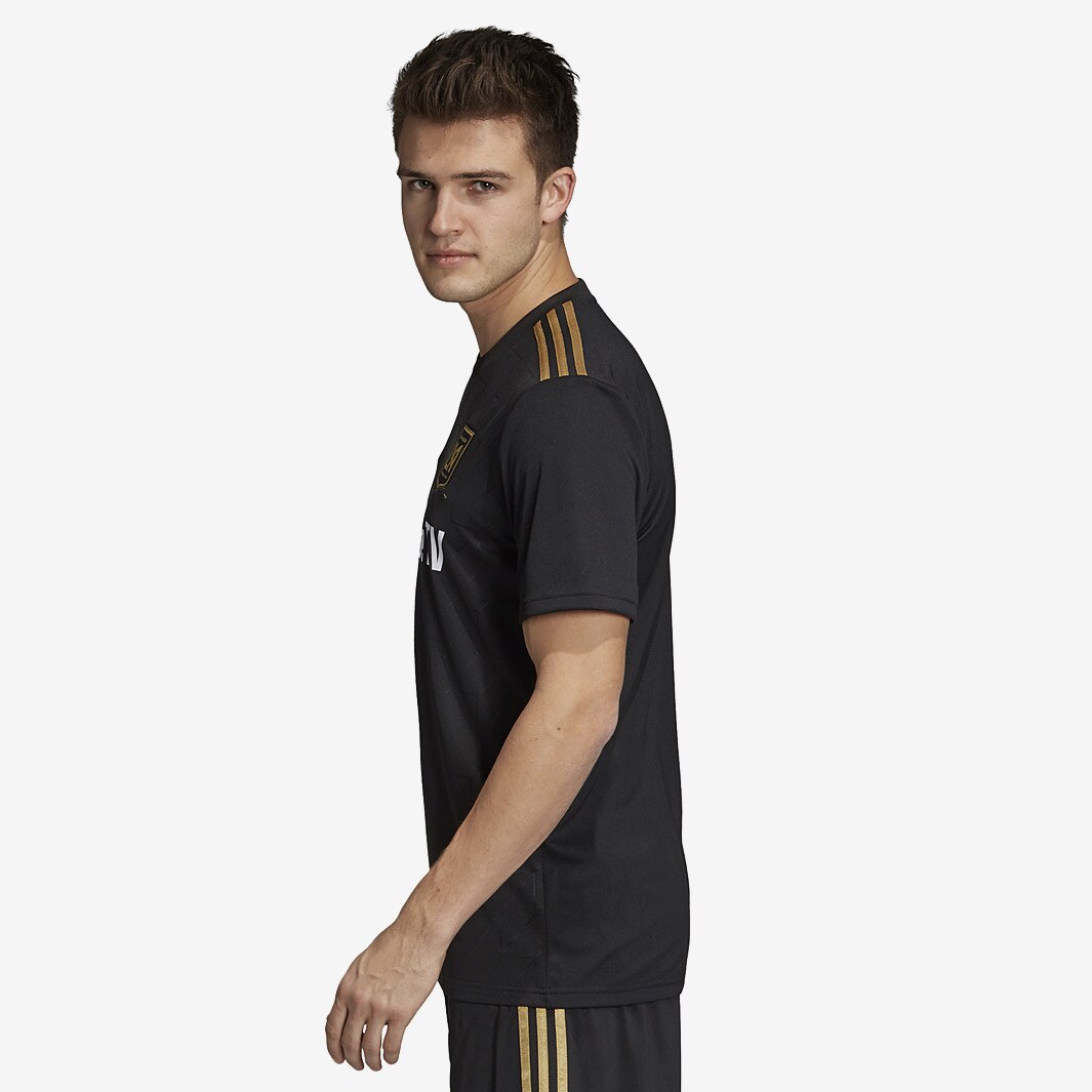 adidas dévoile un nouveau maillot pour le Los Angeles FC