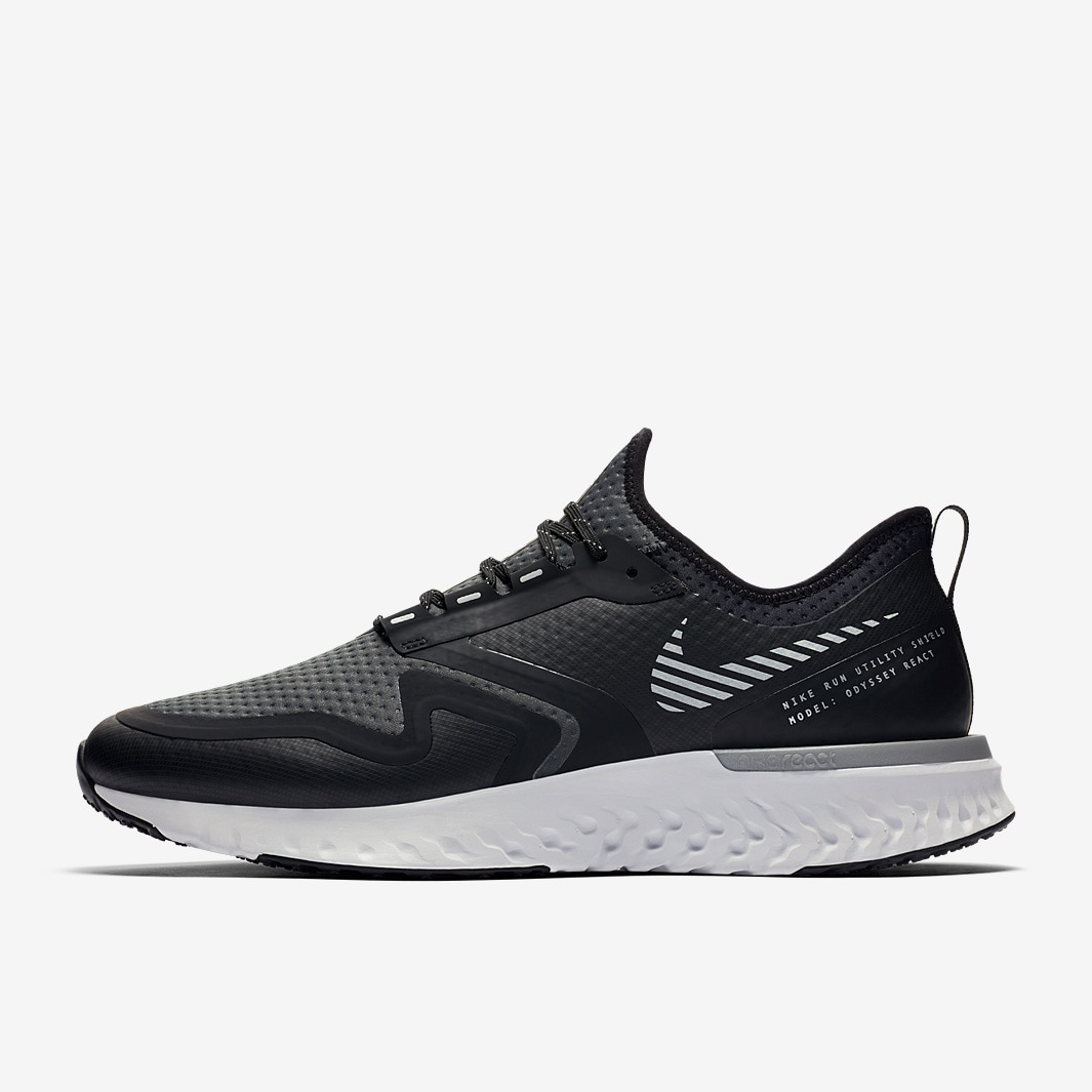 Odyssey react shield 2 mens clearance running shoes black / silver