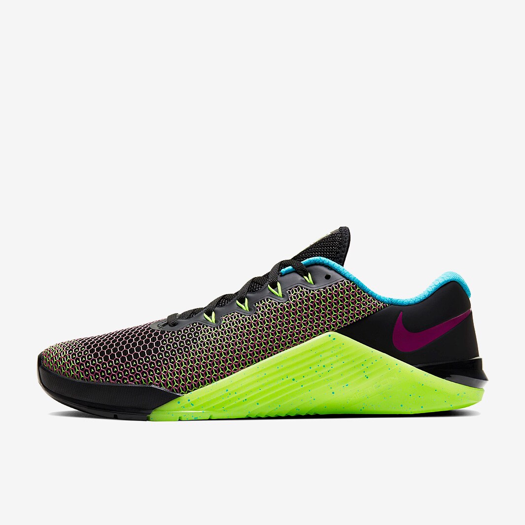 men's nike metcon 5 amp