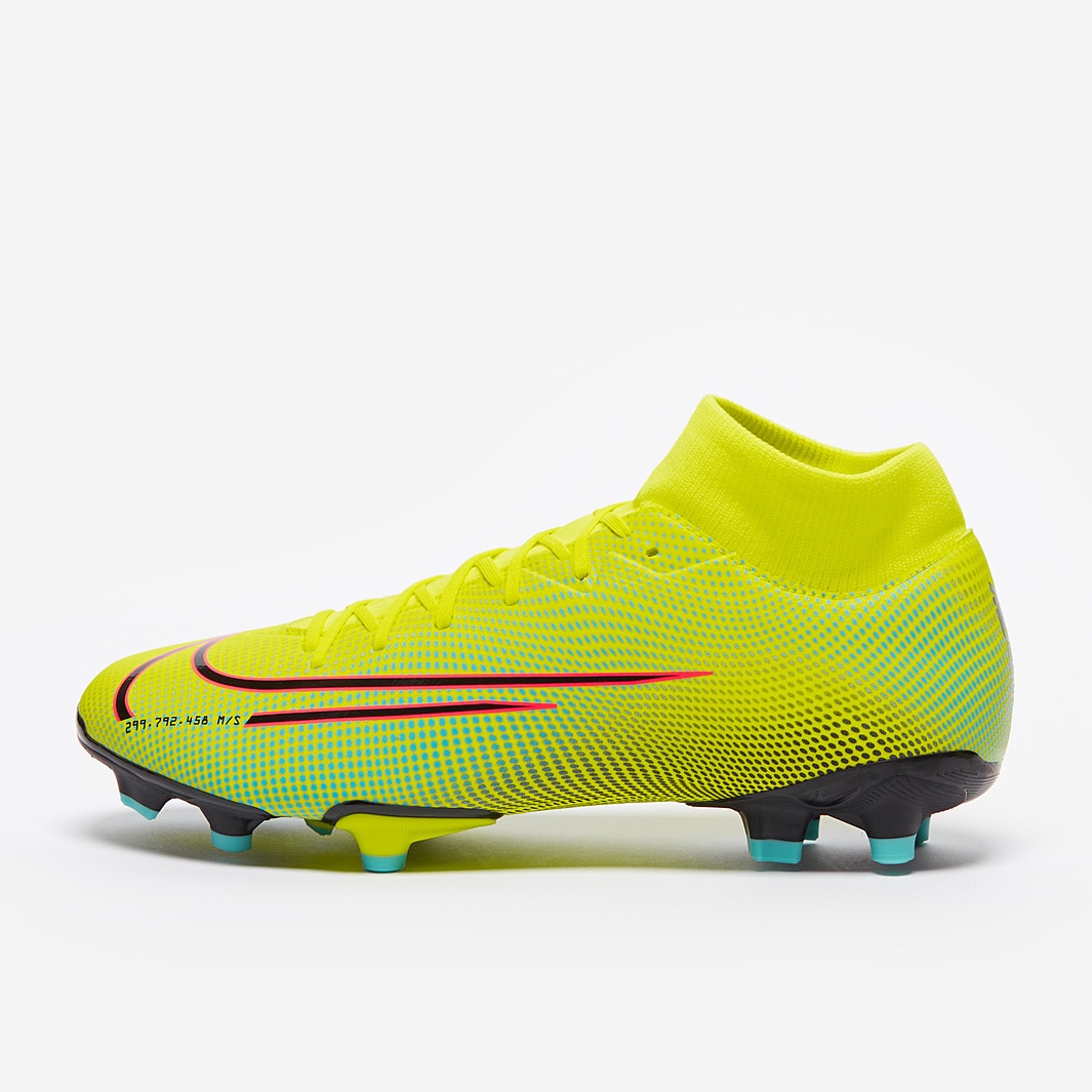 nike mercurial venom