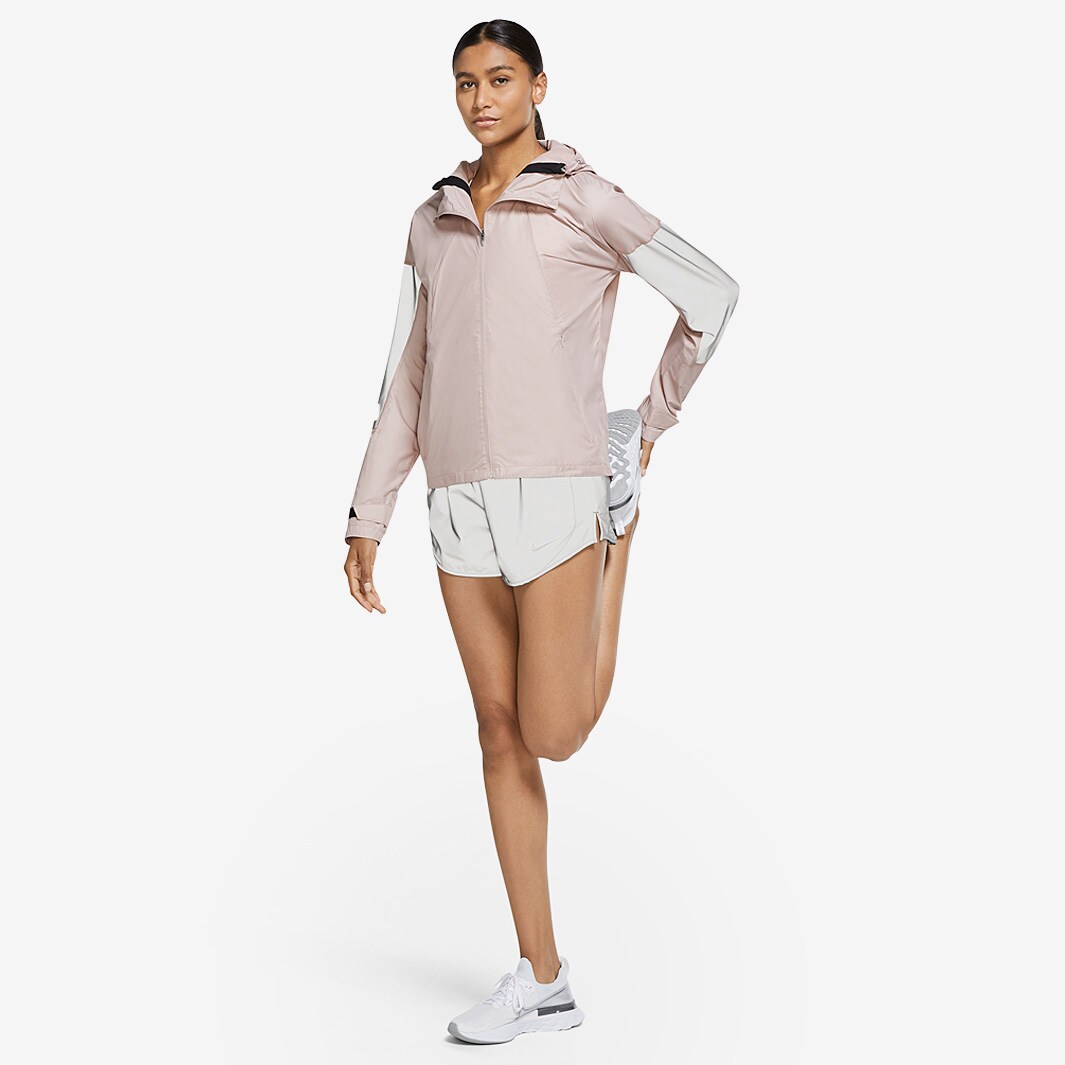 nike run division flash women's running jacket