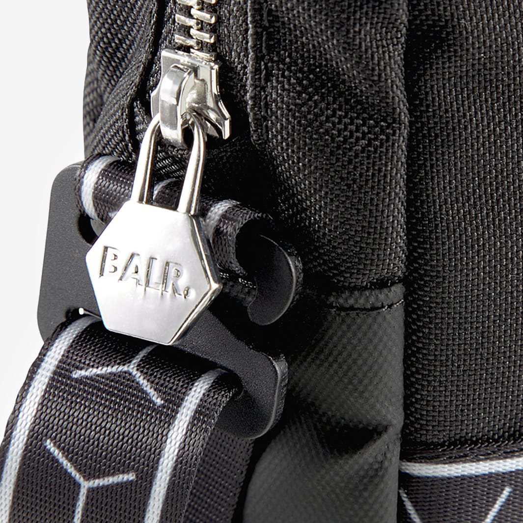 BALR☆Puma x BALR Portable bag クロスボディ バッグ【UK発】 Puma x BALR Portable Bag - Black - Bags & Luggage | Pro