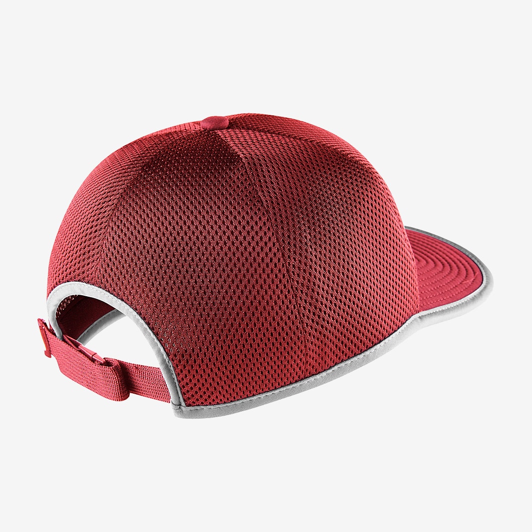 nike dry pro trail cap