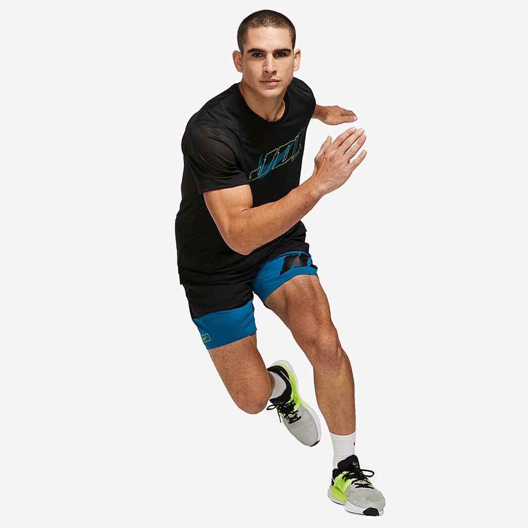 mens nike training tshirt
