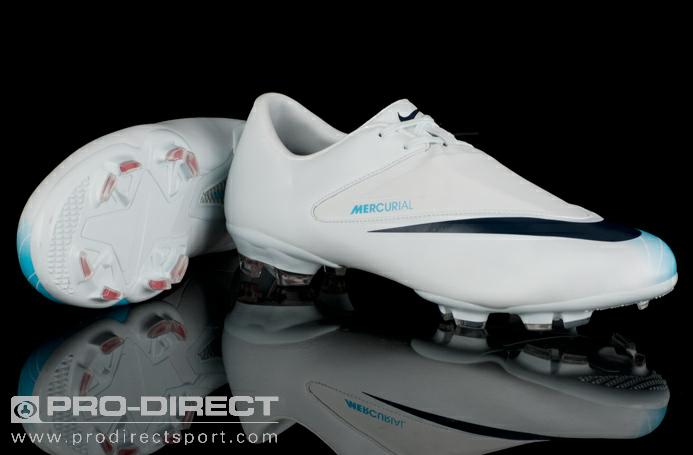 nike mercurial windchill