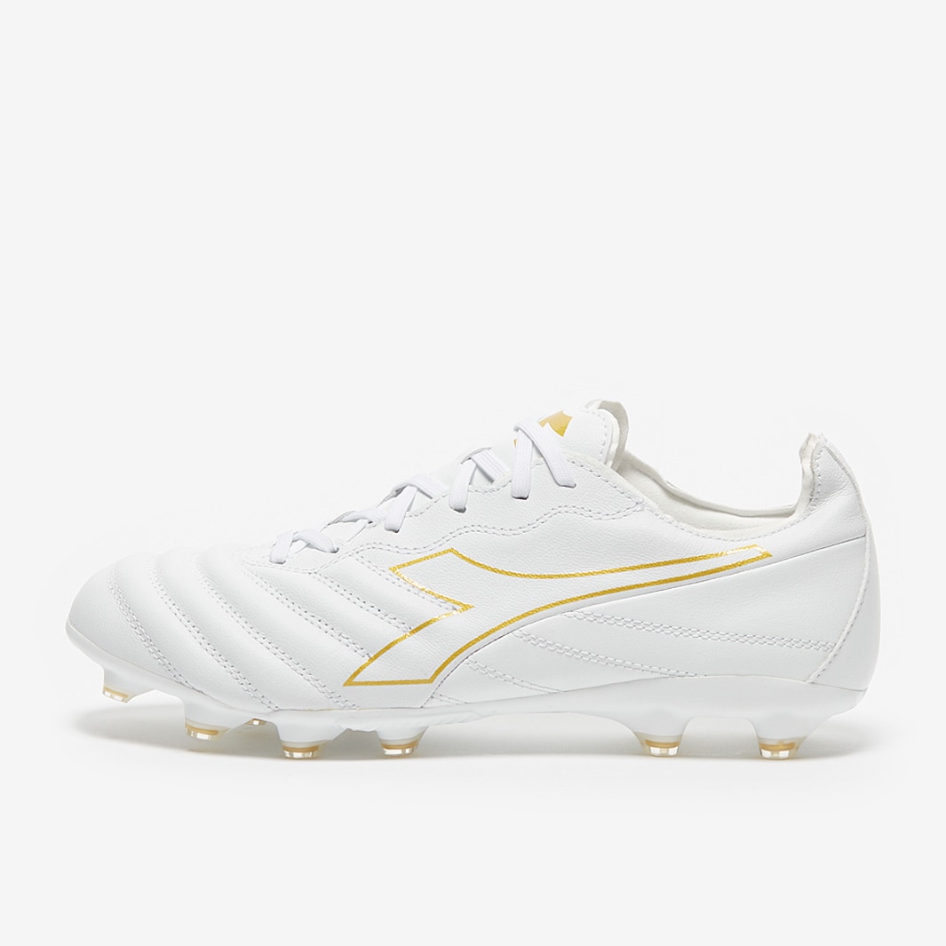 diadora b elite football boots