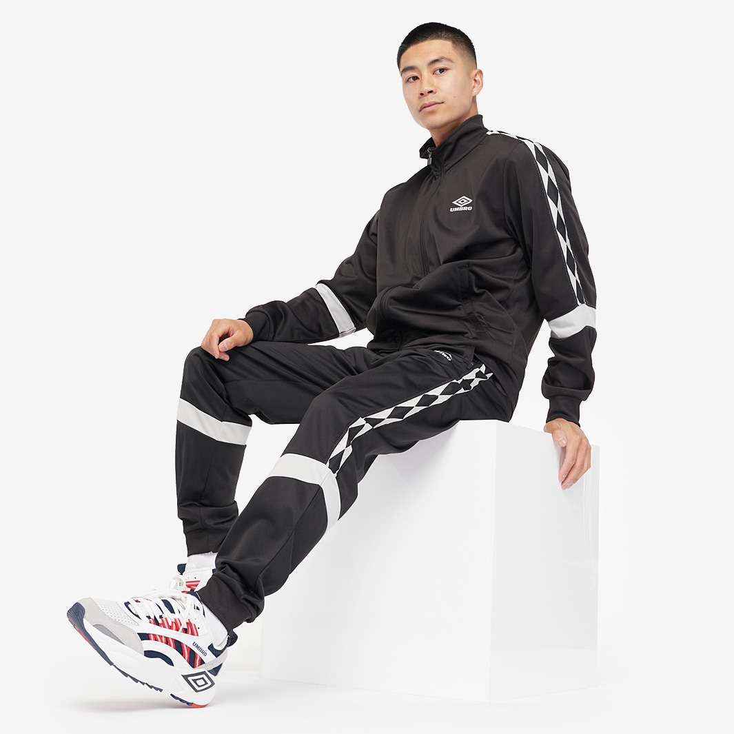 Calze da uomo Umbro nero | La collezione su