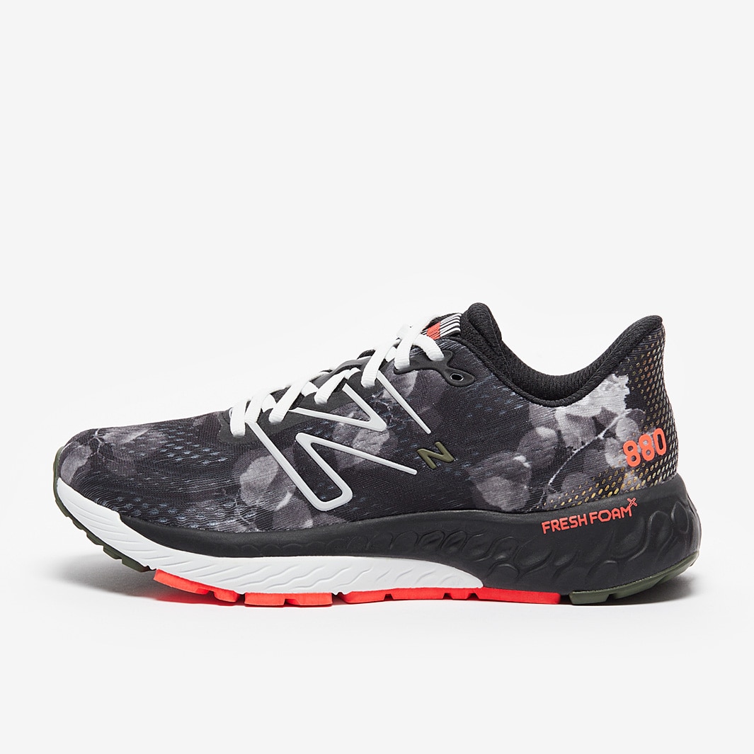 New Balance Womens 880 V13 Black/White/Olive Womens Shoes Pro