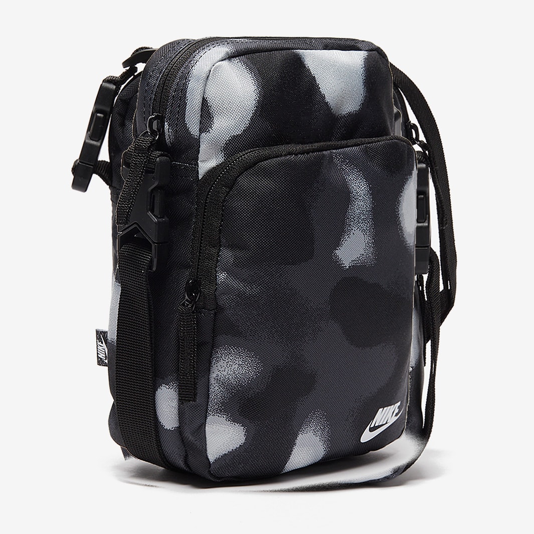 Qatar Nike Camo Crossbody Bag Nike SB RPM Camo Skate Duffle Bag