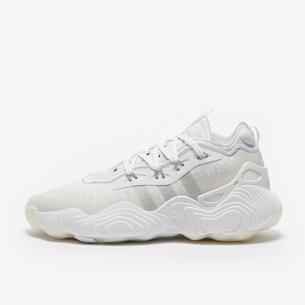 adidas Trae Young 3 - Footwear White/Metallic Silver/Crystal adidas Trae Young 3 - Footwear White/Metallic Silver/Crystal