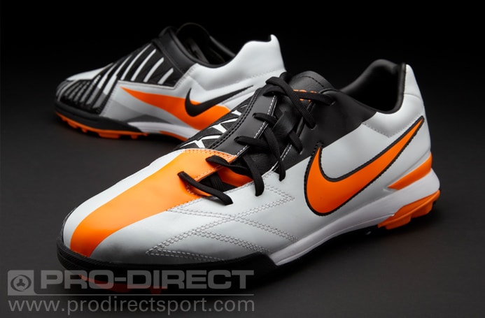 Zapatillas de fútbol - Nike - Total 90 - Shoot IV - - Césped Artificial - Blanco - Naranja - Pro:Direct Soccer