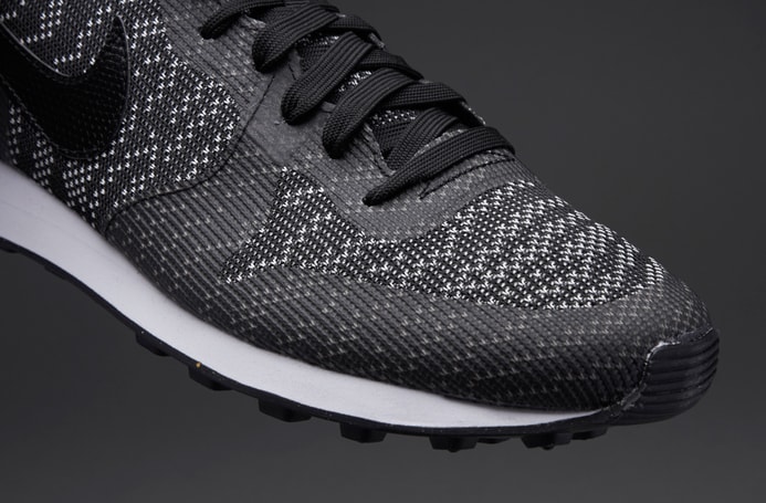 nike sportswear wmns internationalist