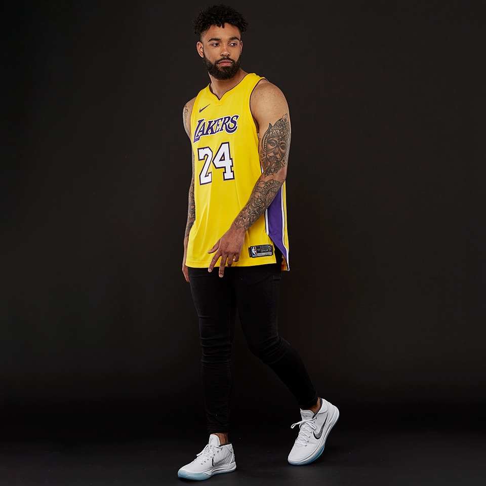 Nike NBA Kobe Bryant Los Angeles Lakers Authentic Jersey