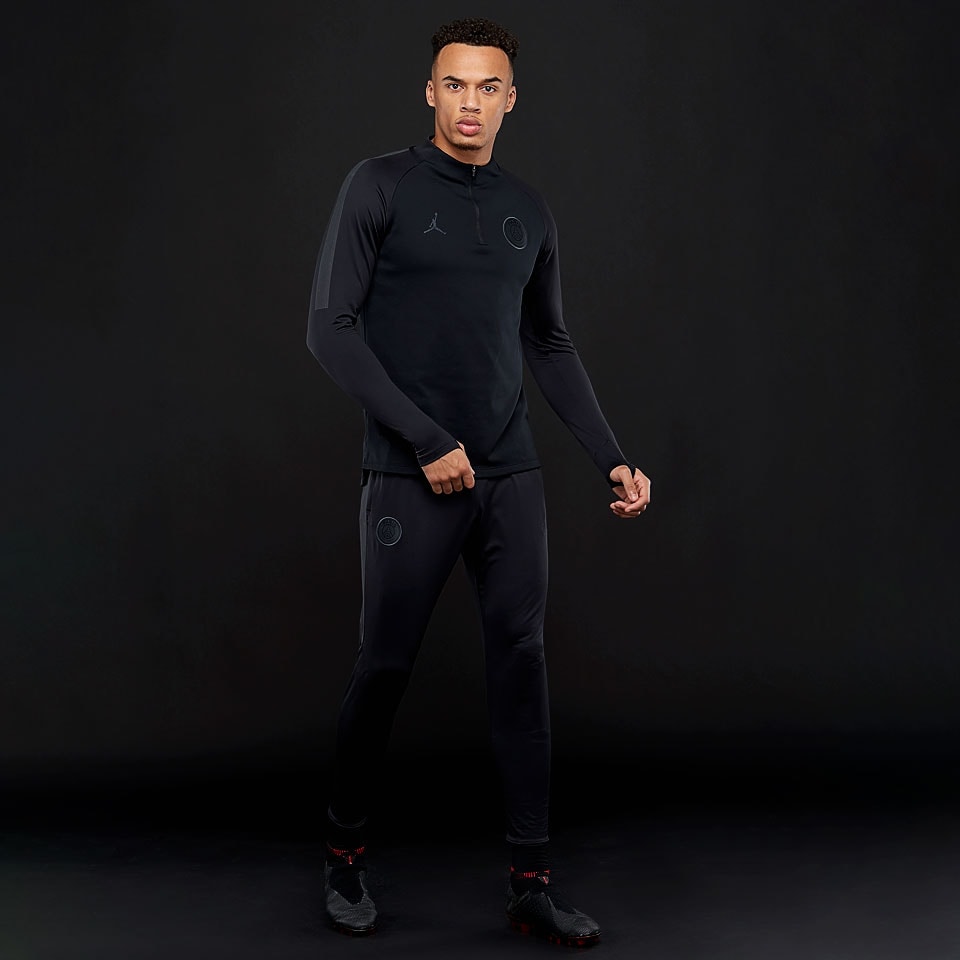 PSG JORDAN SQUAD DRILL setup 赤黒 上下　Mサイズ Paris Saint-Germain Jordan Brand Training Shirts, PSG