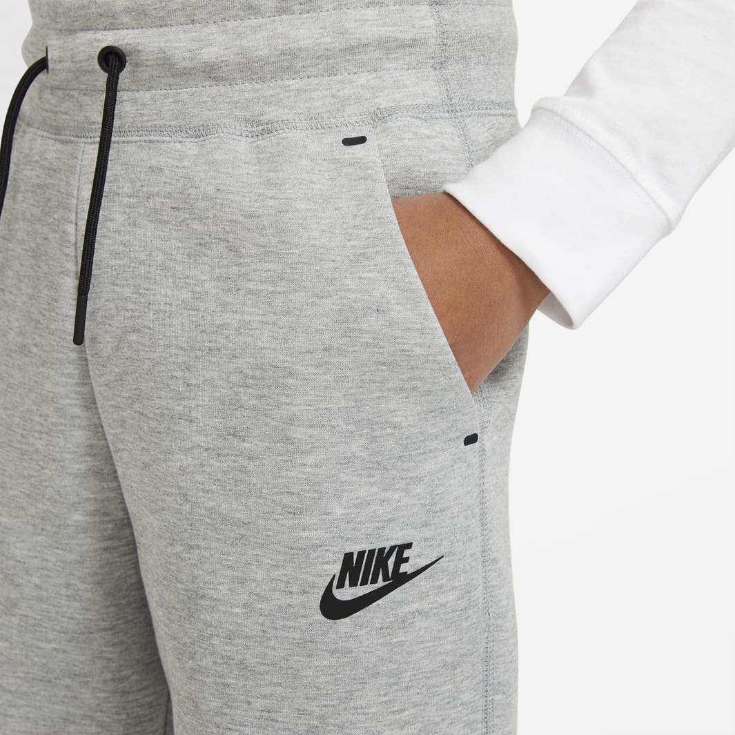 Nike Sportswear Older Kids Tech Fleece Pants (8-15 Yrs) - Dark Grey ...