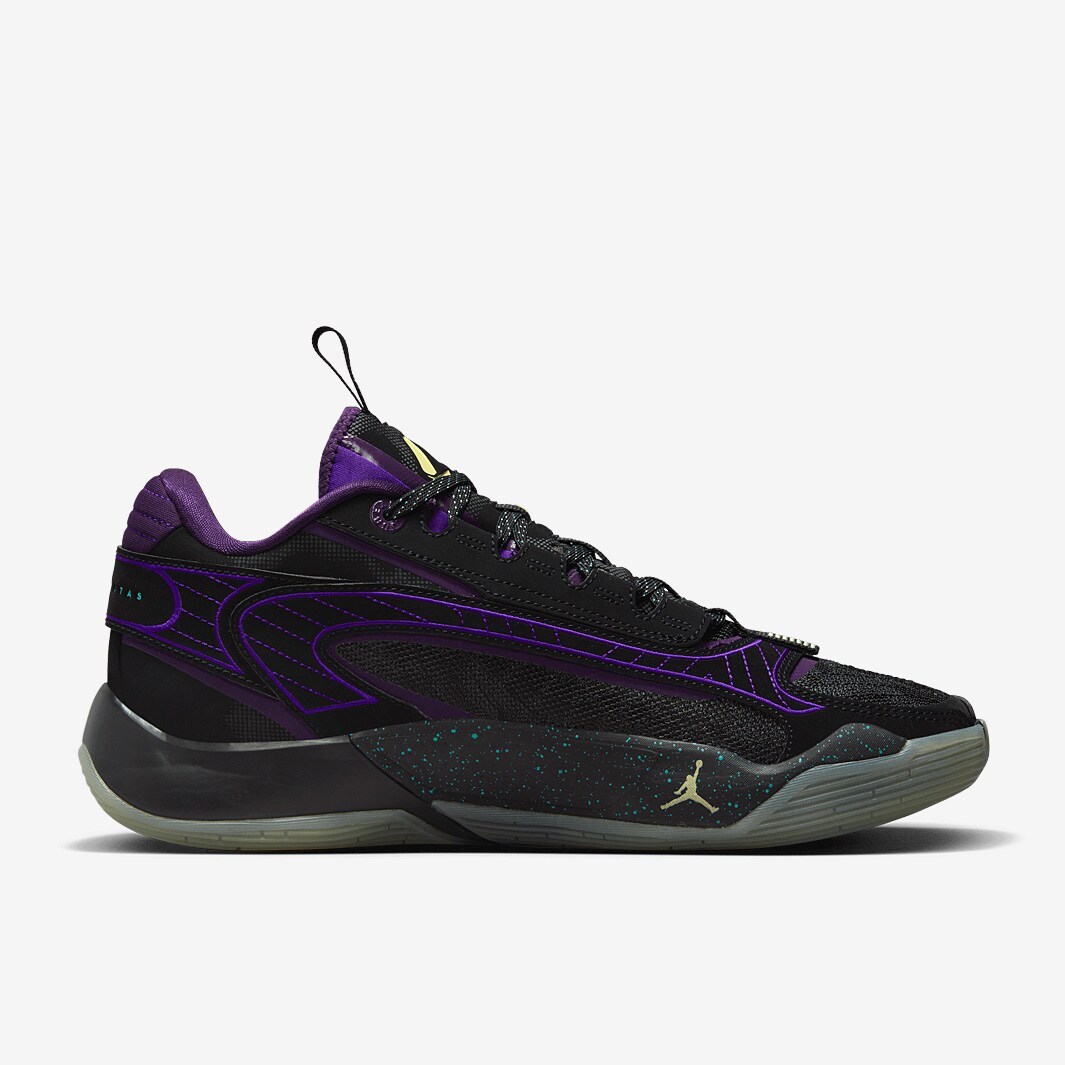 Black and purple basketball shoes best sale