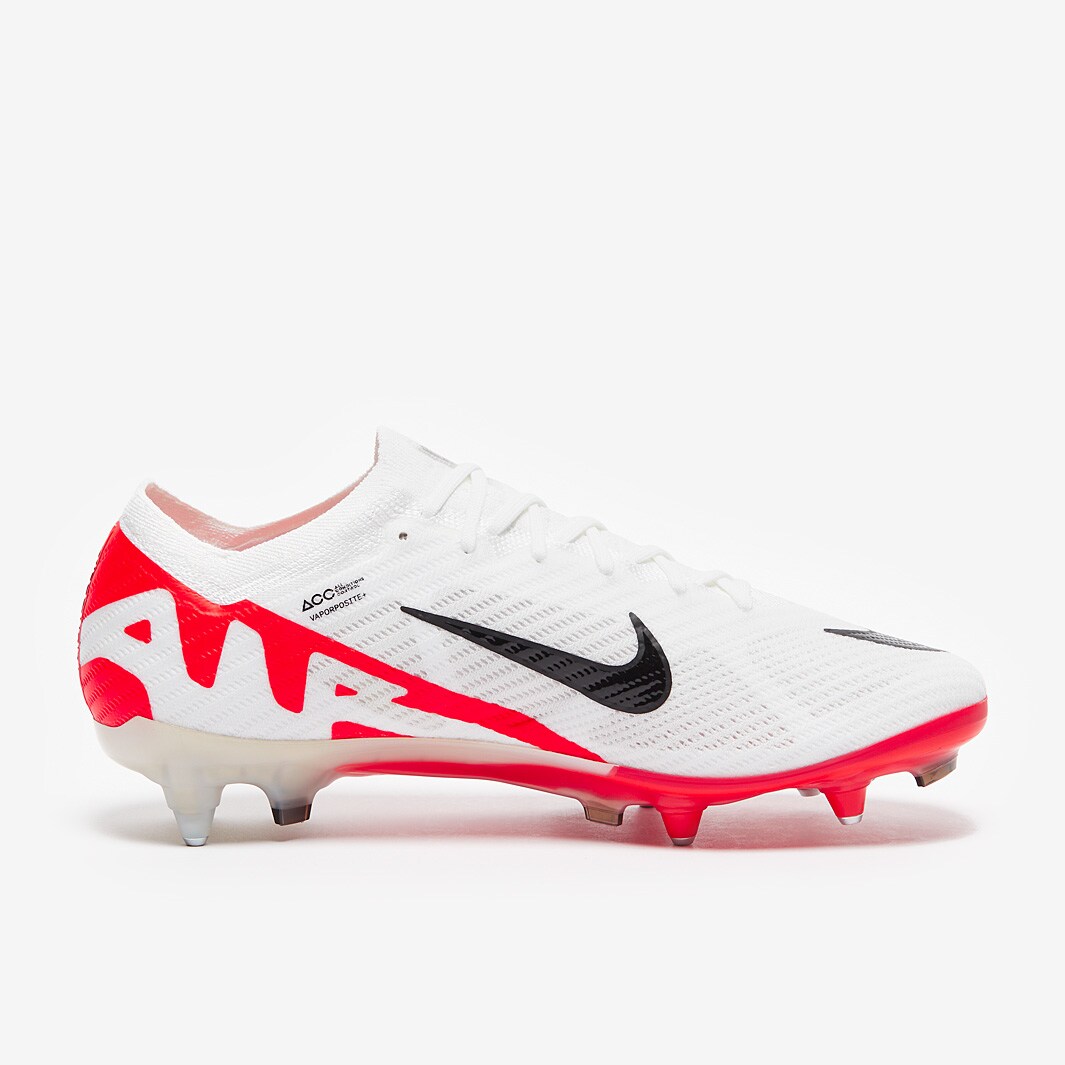 red nike vapor cleats
