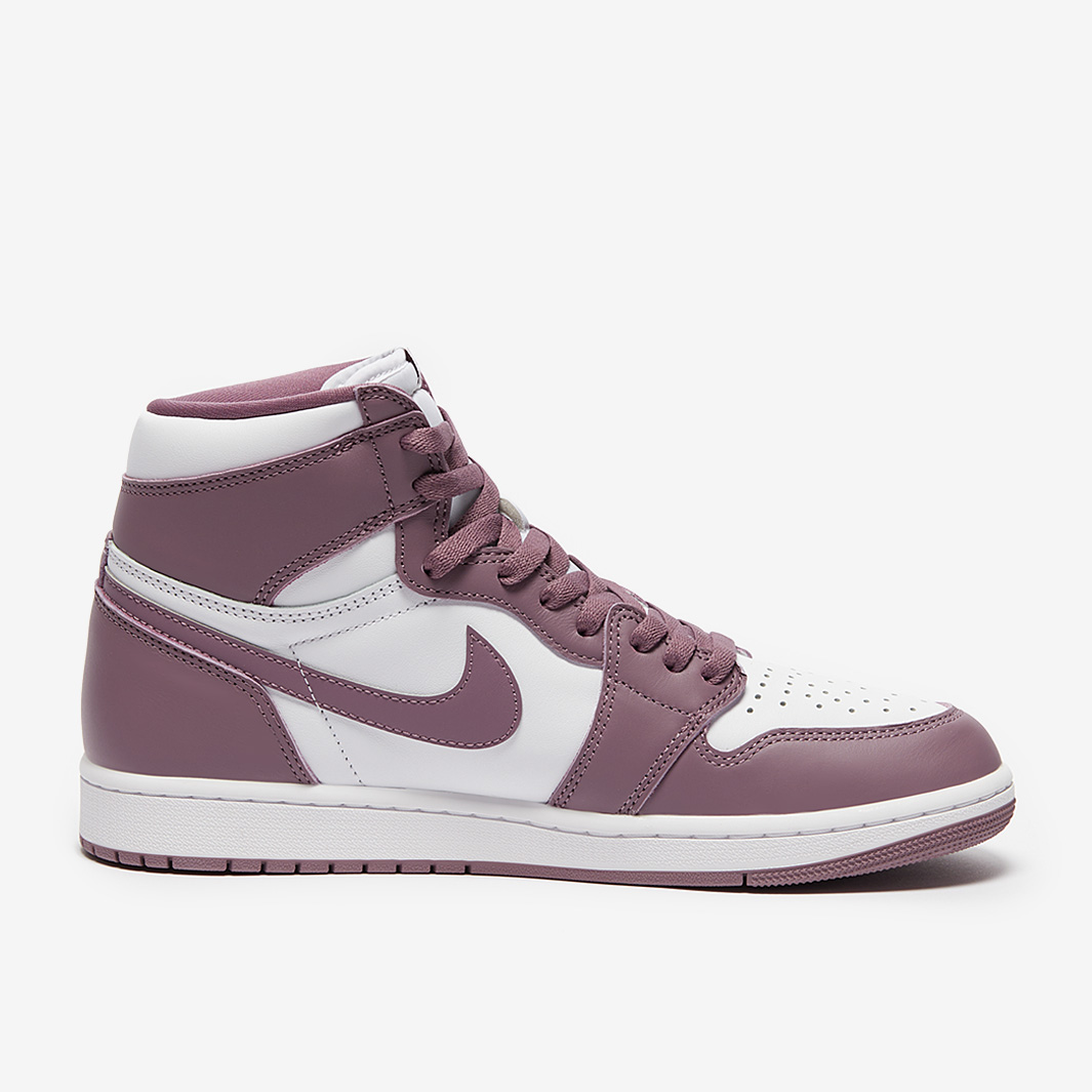 jordan one light bone