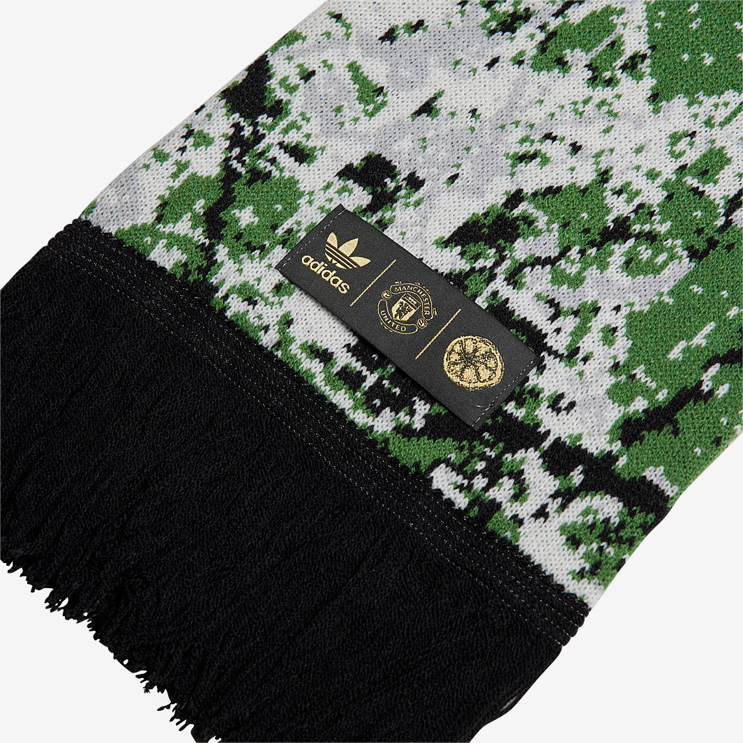 Enamórate de las camisetas del Manchester United | adidas ES