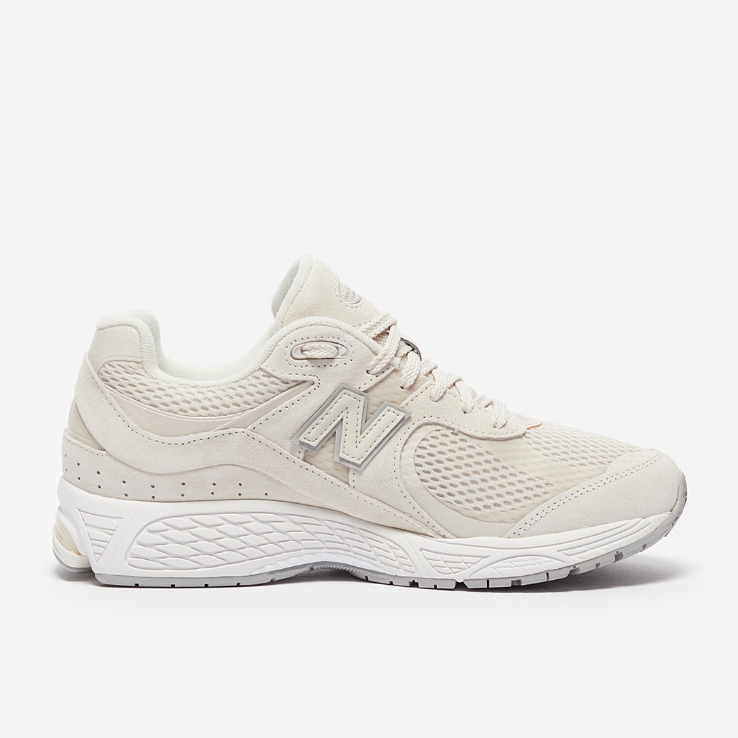 ★【New Balance】 2002R Beige Bone★ New Balance 2002R Beige