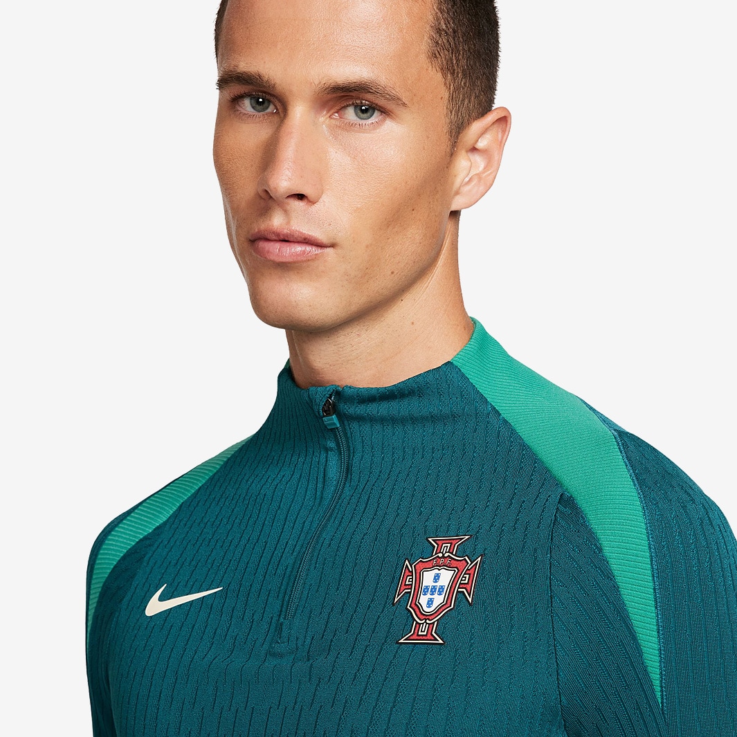 Nike ポルトガル2024Dri-FIT Strike SS top Mサイズ Nike Portugal 2024 Dri-FIT ADV Strike Drill Top - Geode Teal