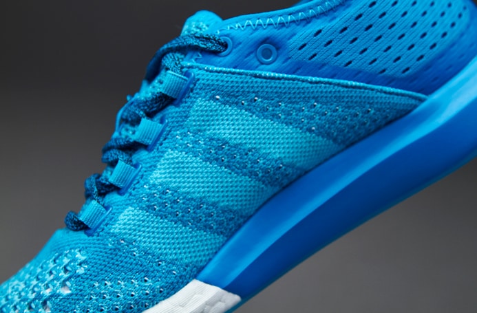 adidas CC Boost para mujer-Zapatillas de entrenamiento-Azul/Negro | Pro:Direct Soccer