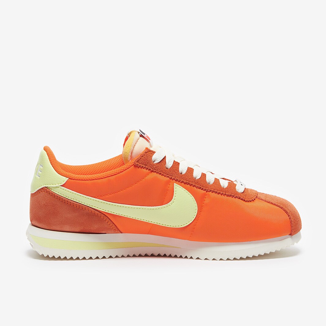 国内配送 NIKE WMNS CORTEZ TXT SAFETY ORANGE/LIFE LIME Nike Wmns Cortez TXT Sneaker » Buy online now!