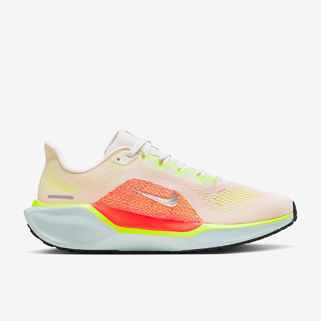Nike Womens Pegasus 41 Summit White/Chrome-Bright Crimson
